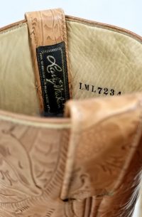 larry mahan vintage women