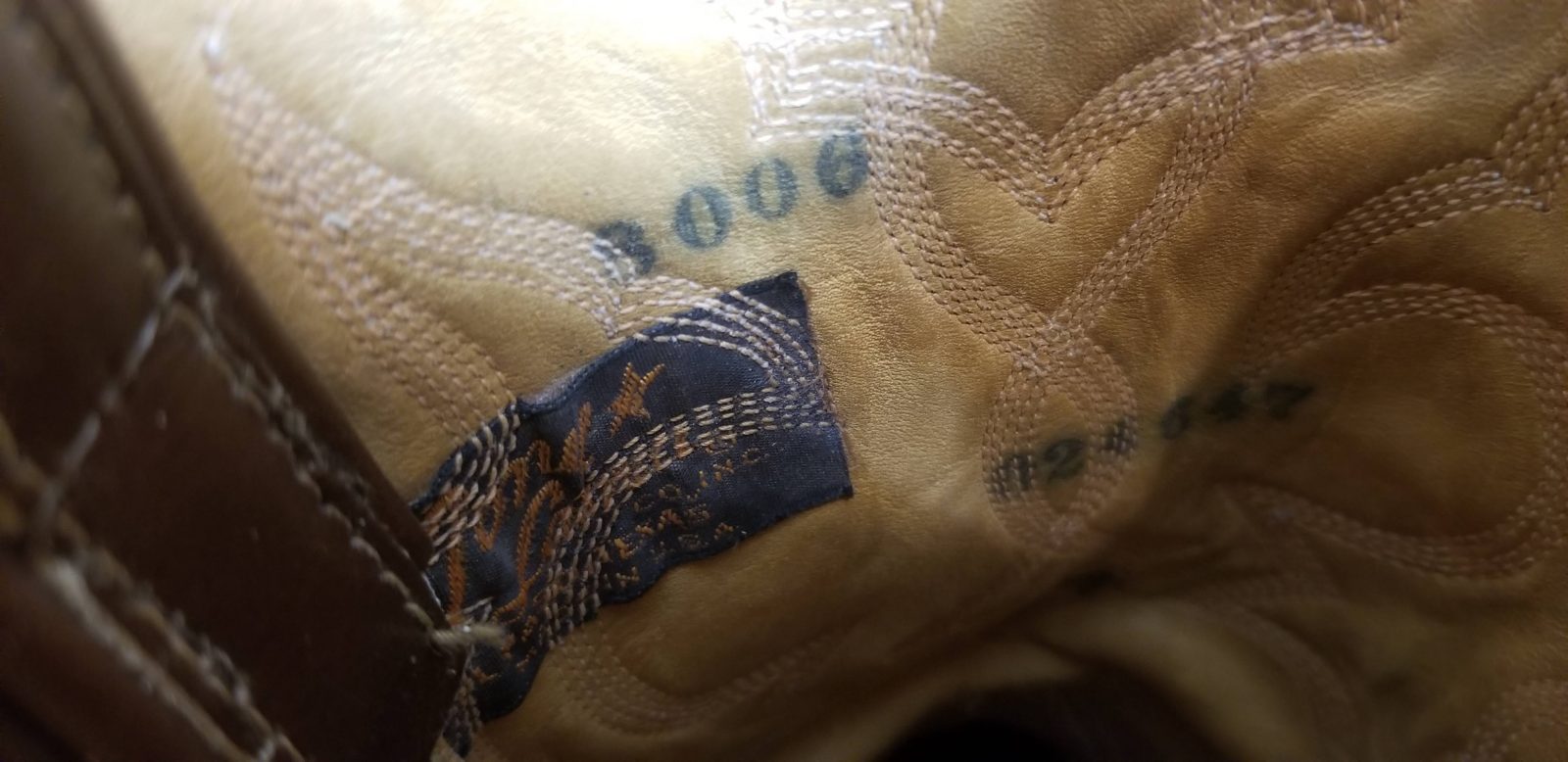 Tony Lama Brown Lizard Cowboy Boots Vintage Black Label US Made Mint Women