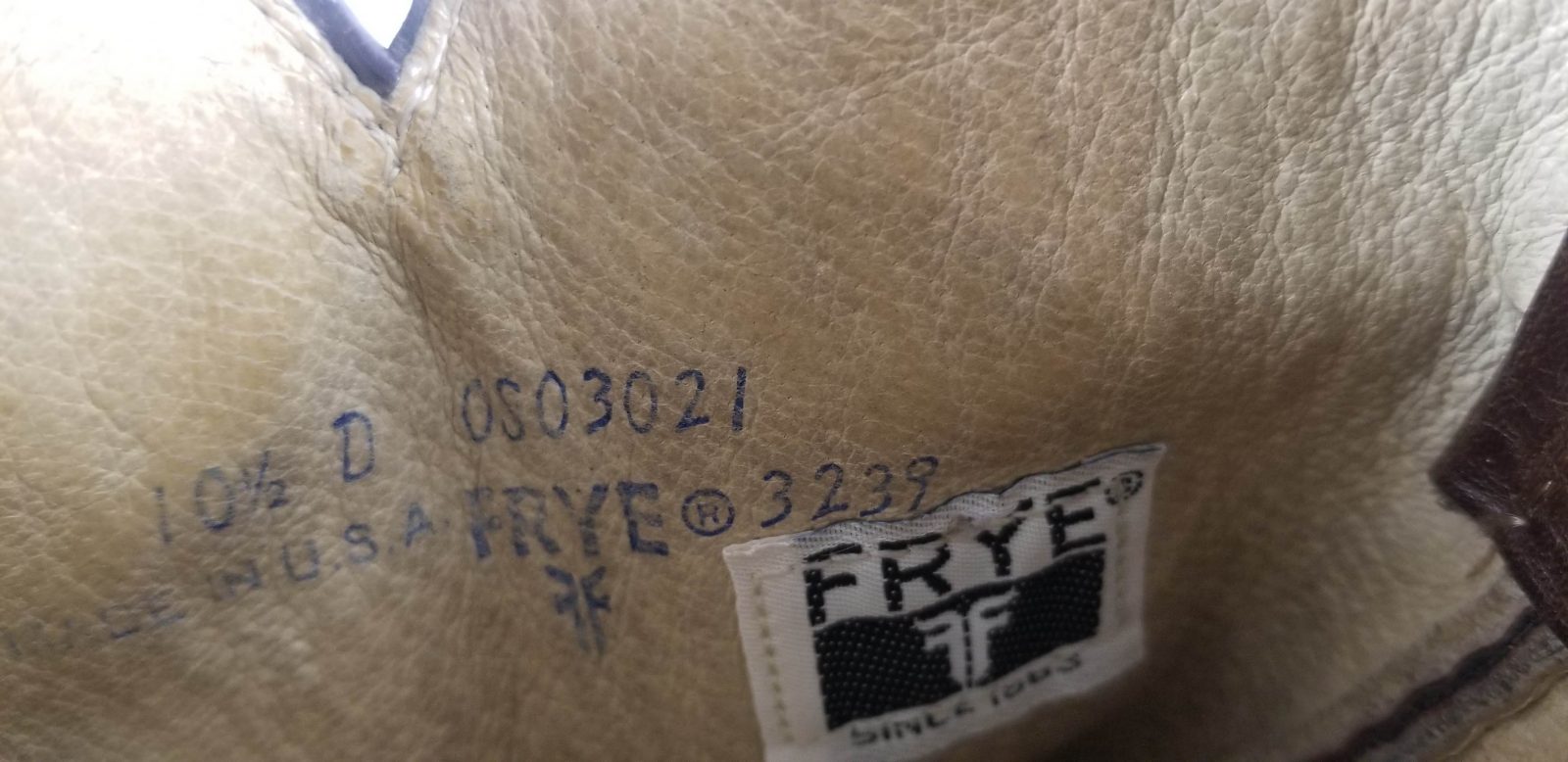 Frye Full Bullhide Cowboy Western Boots Vintage US Made 2.5 Heels Men