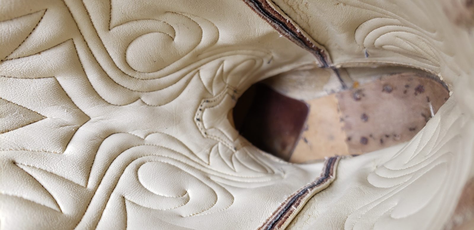 Acme Glossy Black Cherry Cowboy Boots Vintage USA Made Pointy Toe Men