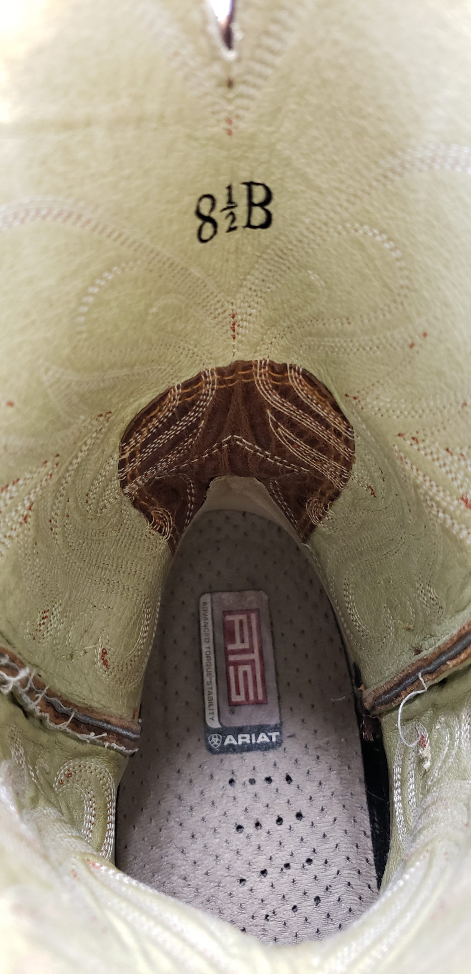 Ariat Russet Rebel Legend Punchy Toe Cowboy Western Boots 15845 $190 Women