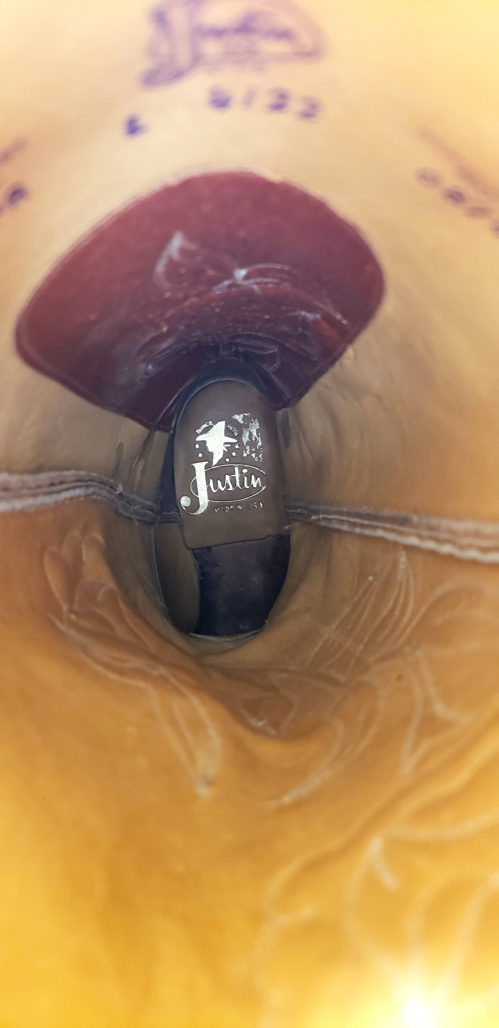 Justin Caramel Leather 18-Inch Tall Cowboy Boots Inlay Yellow Roses Women