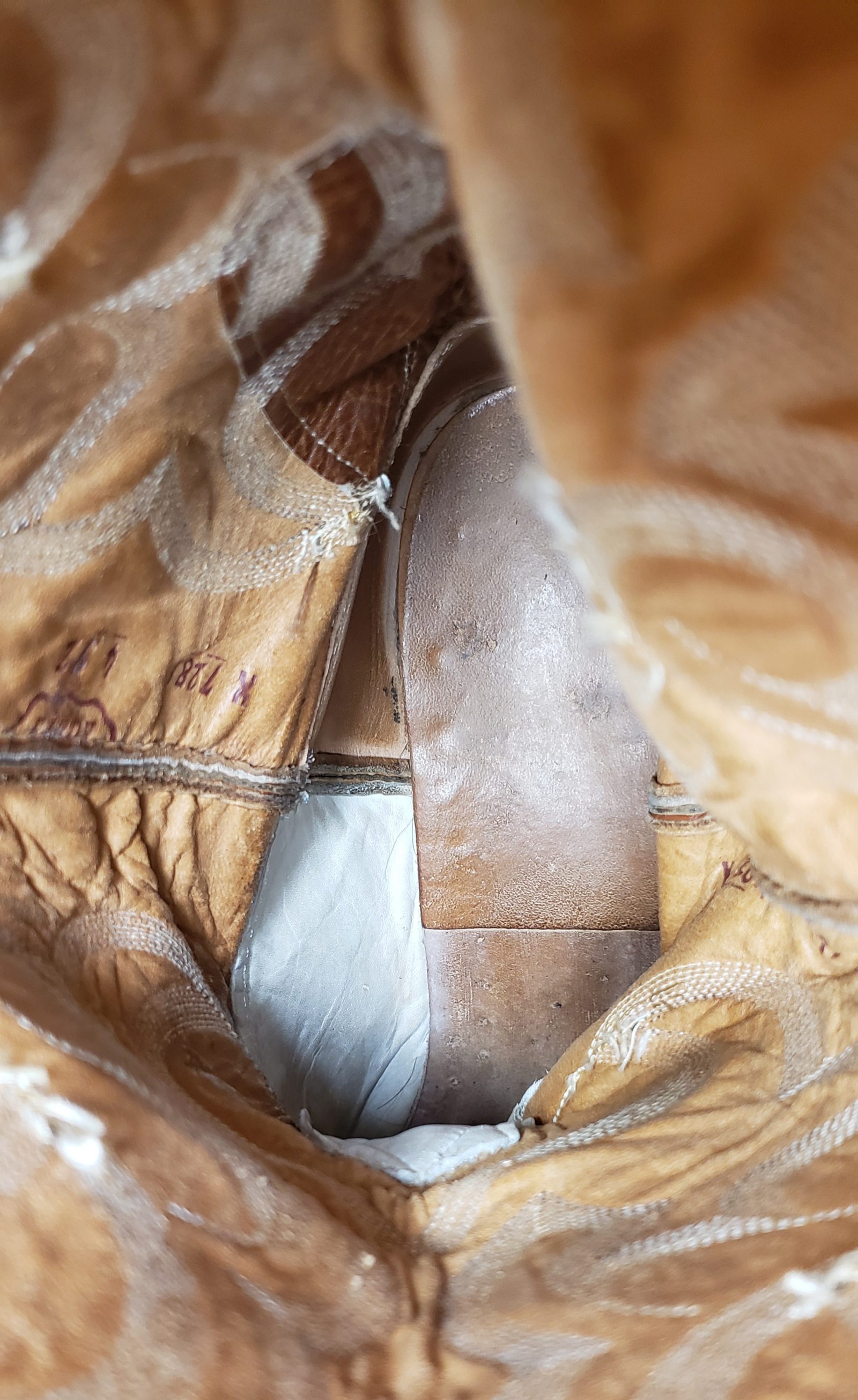 Nocona Western Cowboy Boots Two Tone Brown Leather Vintage US Made (9)