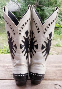 Justin White Cowboy Boots Vintage US Made Navy Blu WIngtips Inlays MINT Women