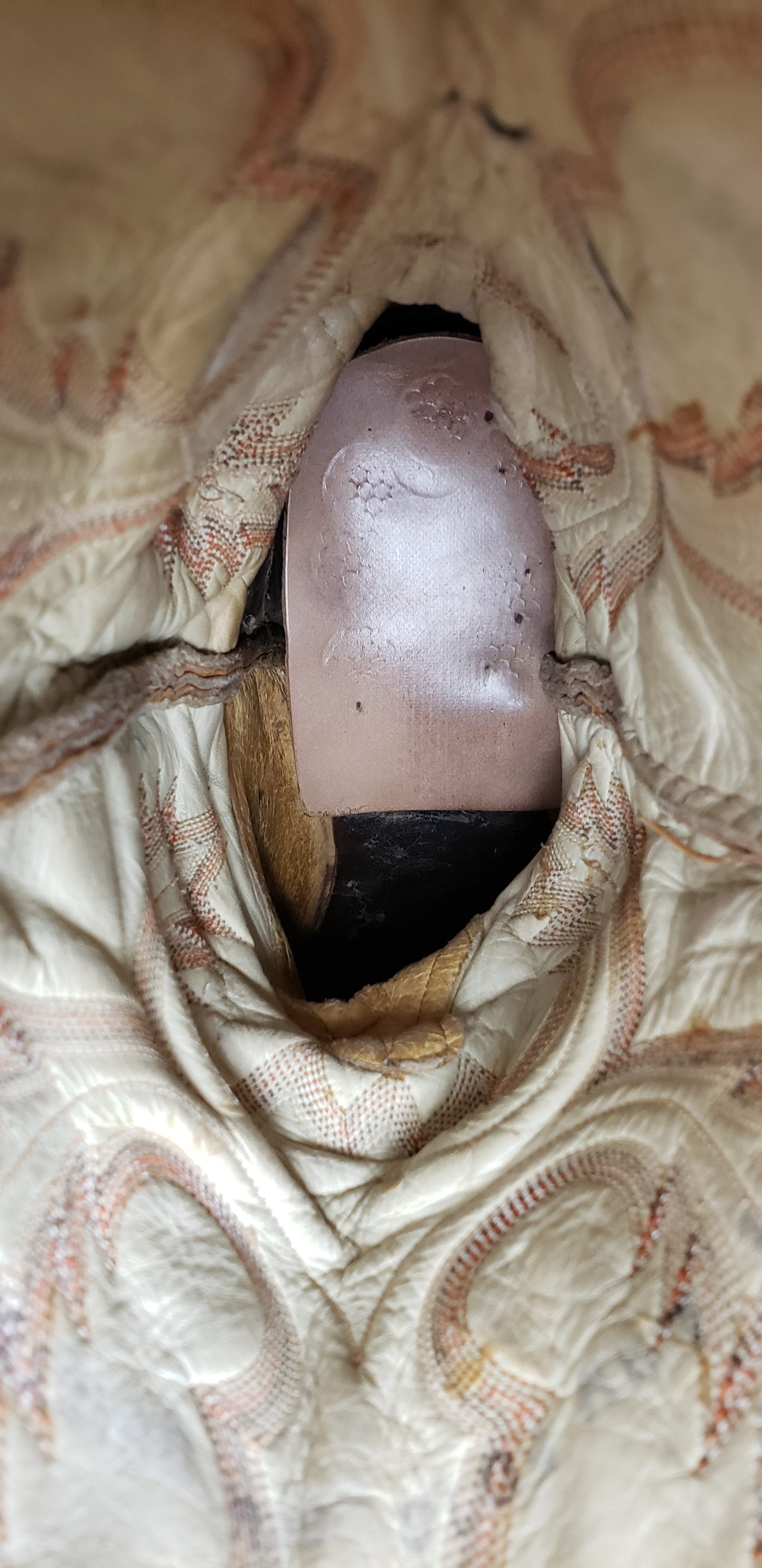 Larry Mahan Full Quill Ostrich Distressed Cowboy Boots Vintage US Made Men