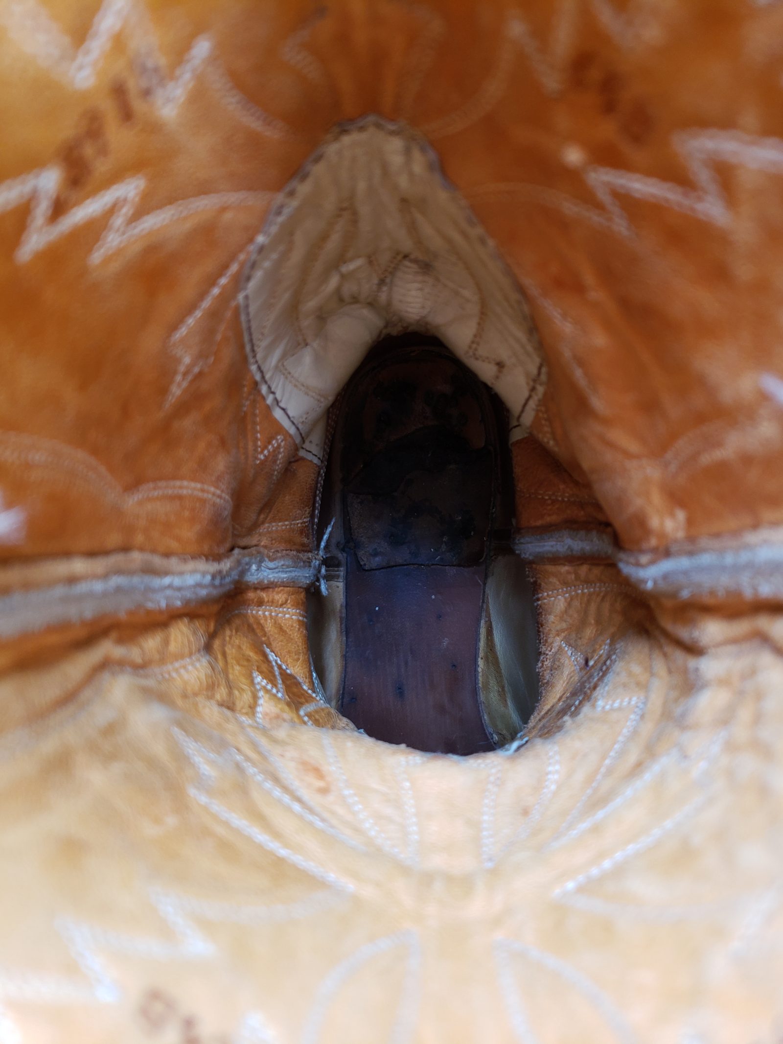 Nocona Cream Cowboy Western Boots Brown Wingtips Vintage US Made Women