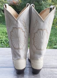 Dan Post White Snake Cowboy Wedding Boots Vintage 1988 US Made Women