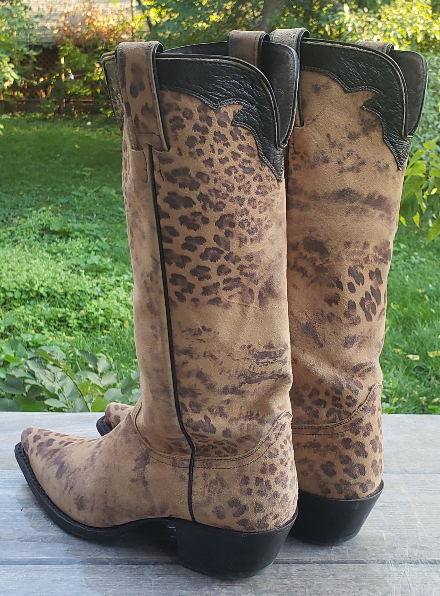 Nocona Brown Velvety Soft Suede Leopard Western Cowboy Boots Boho Women