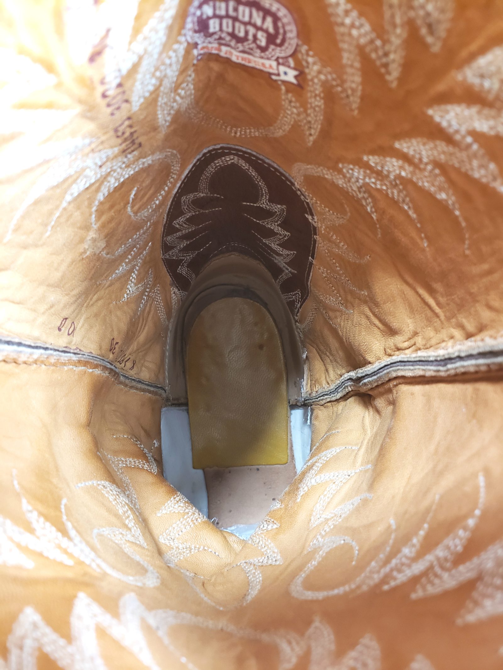 Nocona Russet Brown Leather Cowboy Western Boots Vintage 1993 US Made Men