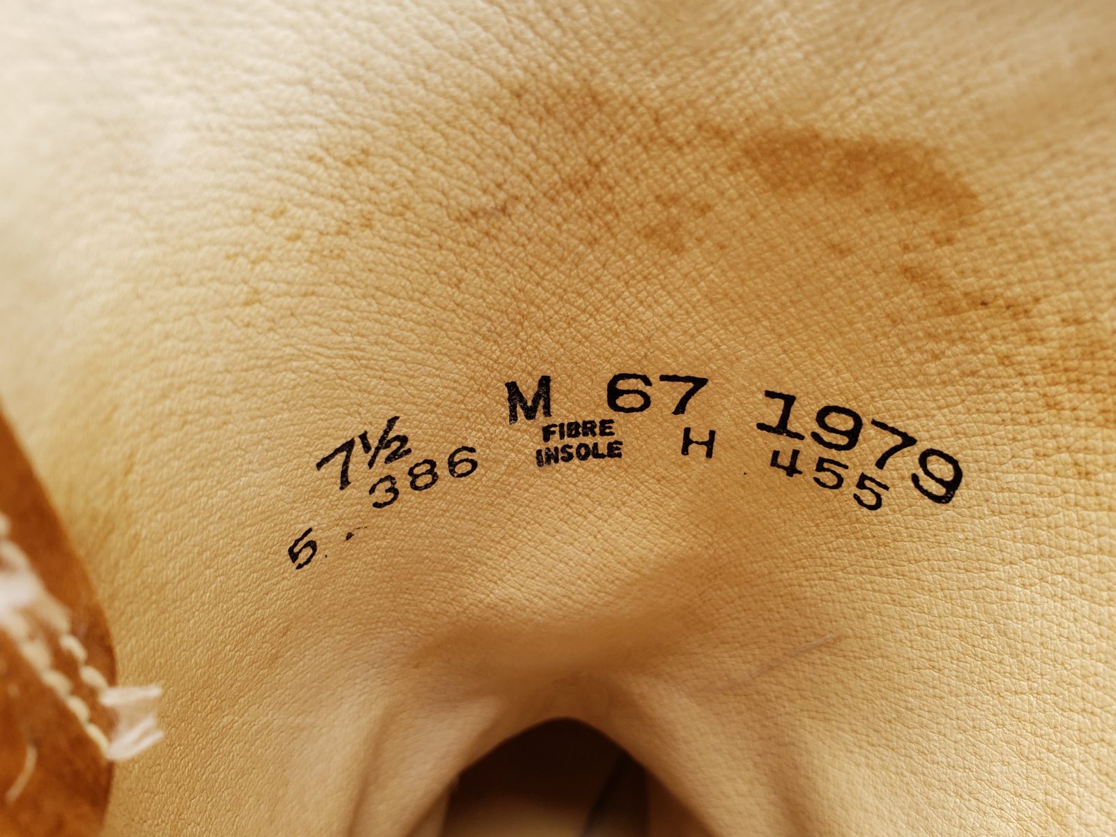 Vintage Wolverine Honey Brown Suede Cowboy Work Boots Vibram Soles Women